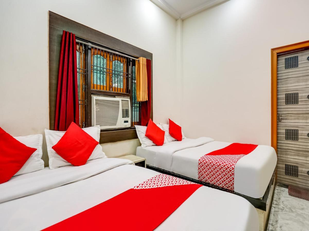 Oyo 75850 Vishwanath Guest House Varanasi Exteriör bild